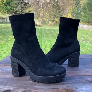poshmark platform boots